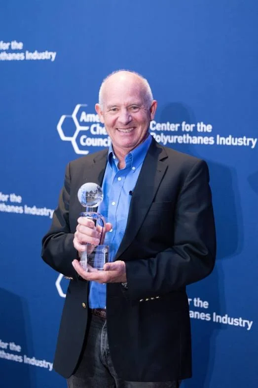 Algenesis Labs Wins Prestigious 2025 Polyurethane Innovation Award